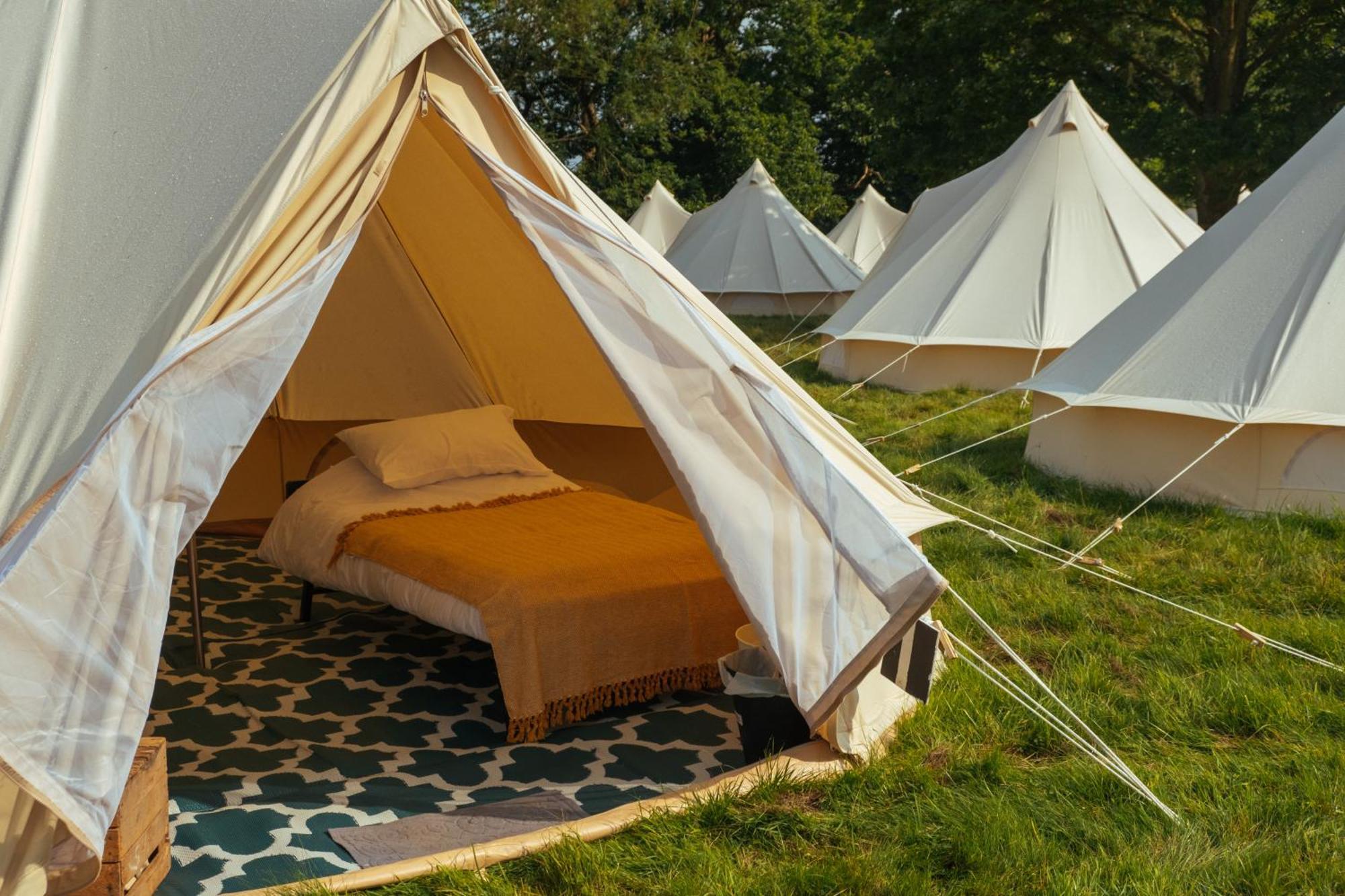 Nine Yards Bell Tents At The Tt - Castletown Exterior photo