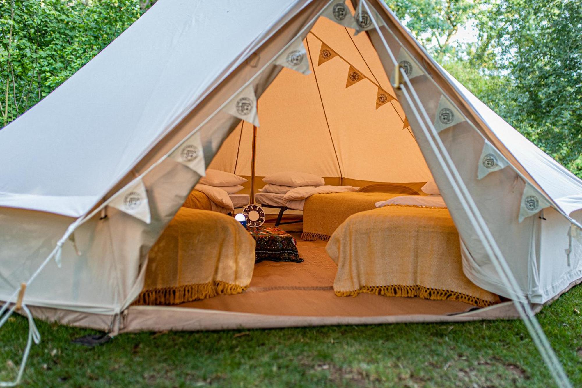 Nine Yards Bell Tents At The Tt - Castletown Exterior photo